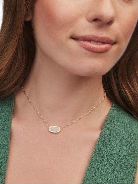 Kendra Scott Elisa Gold Pendant Necklace in Iridescent Drusy - Picture 4 of 12